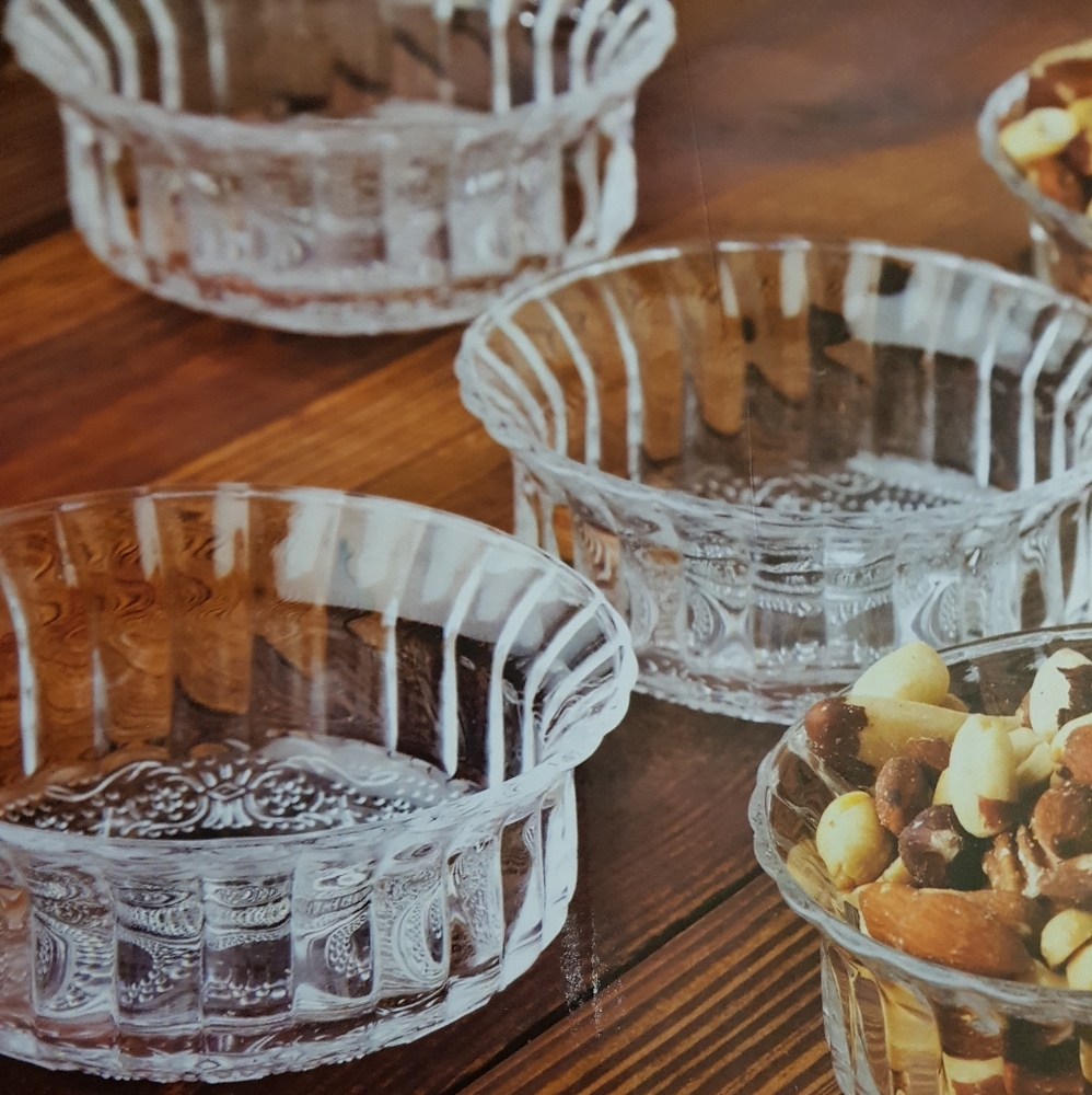 Fine Crystal (4 Bowls)